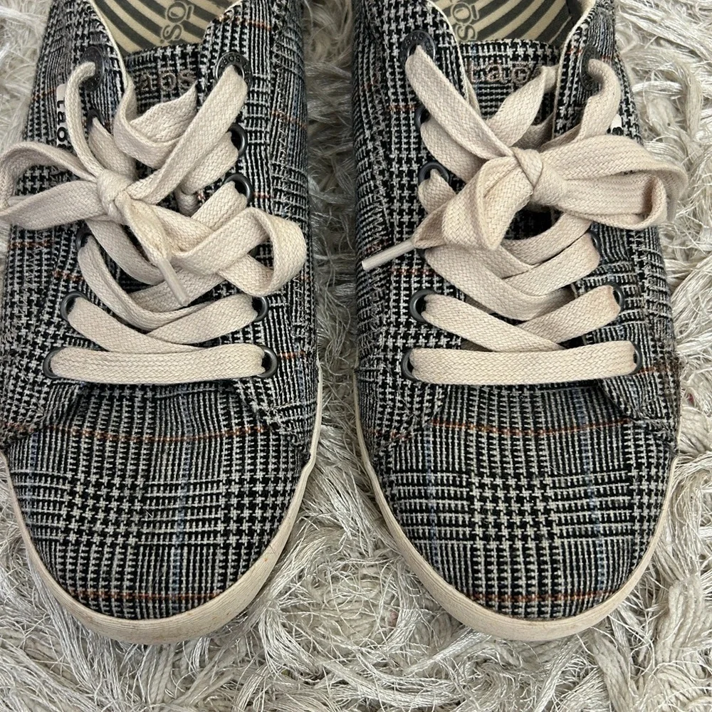 Taos Star Canvas Lace Up Sneakers in Black Plaid Sz 8 - Picture 7 of 12